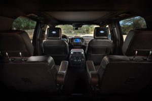 2020_ford_expedition_4dr-suv_king-ranch_detail_oem_2_1280x855
