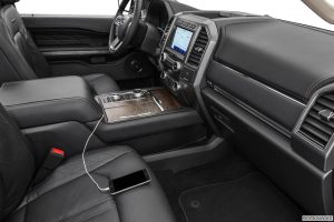 2021_ford_expedition_4dr-suv_max-platinum_ajp_evox_1_1280x855