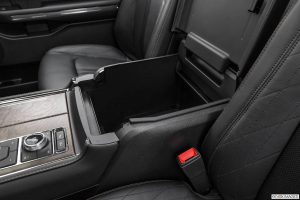 2021_ford_expedition_4dr-suv_max-platinum_sbn_evox_1_1280x855